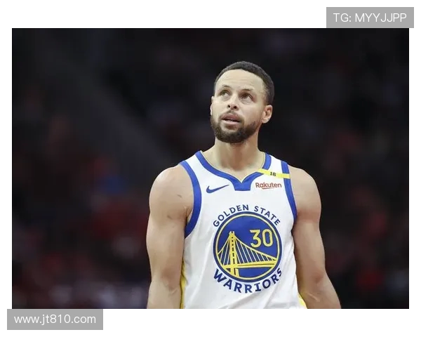 斯蒂芬库里用三分球重新定义篮球时代的技术革命与团队精神