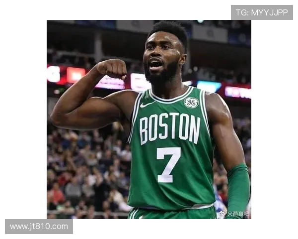 费城76人迎战强敌,全力以赴争夺季后赛席位激烈对决一触即发